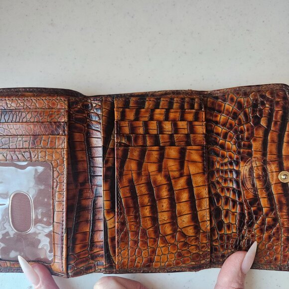 NWOT Brahmin Tri-Fold Wallet in Almond Melbourne Y2K Original Mini-Clutch - Picture 5 of 8